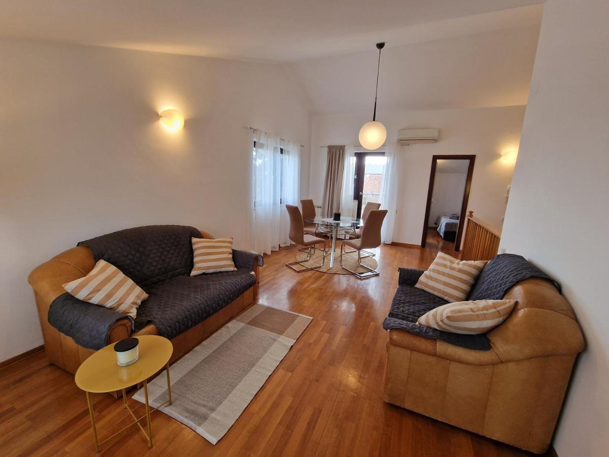 Apartments Katarina - New Renovated Ρόβινι Εξωτερικό φωτογραφία